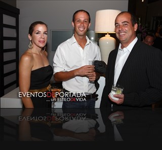 Coctel Coleccion Nono Maldonado @ ATMOSPHERE