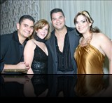 Fiesta Retro de Navidad de Centennial Business Solutions para clientes VIP